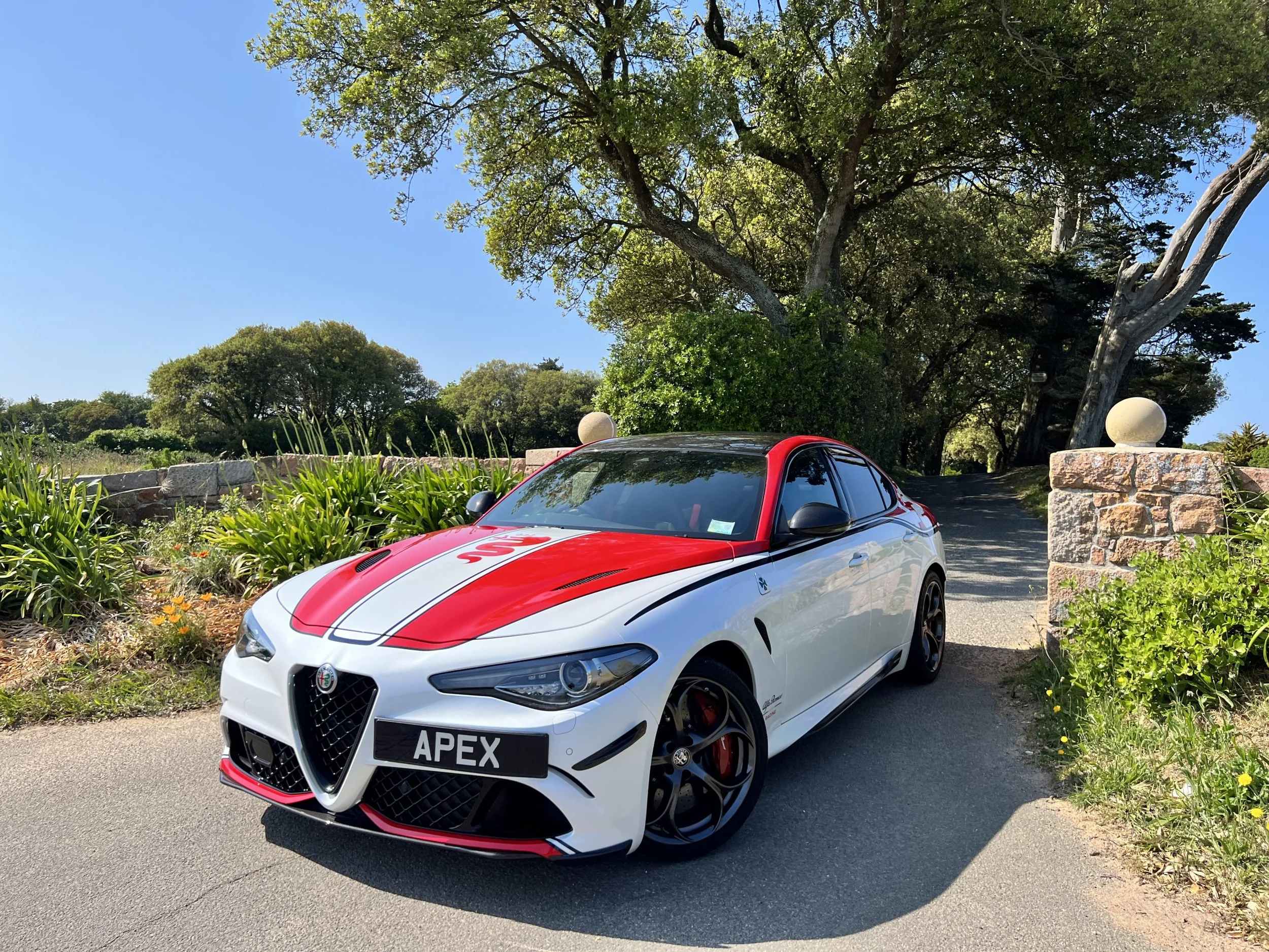 2020 Alfa Romeo Giulia Quadrifoglio Racing Edition — photo 1