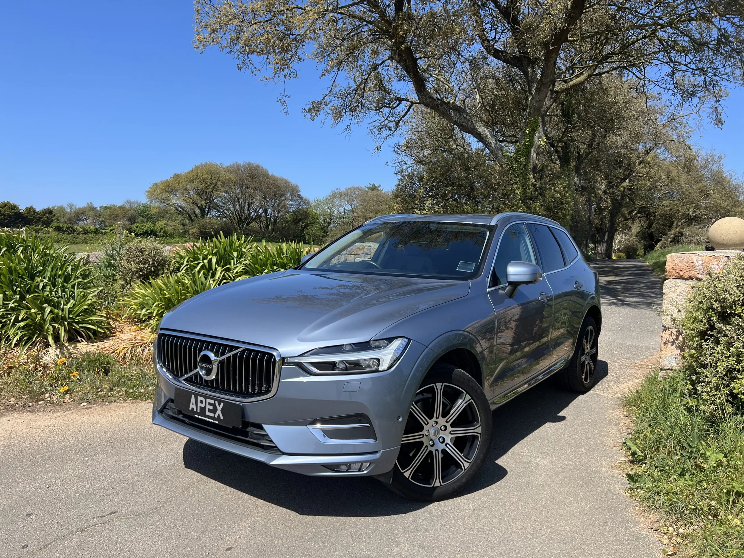 2018 Volvo XC60 Inscription — photo 1