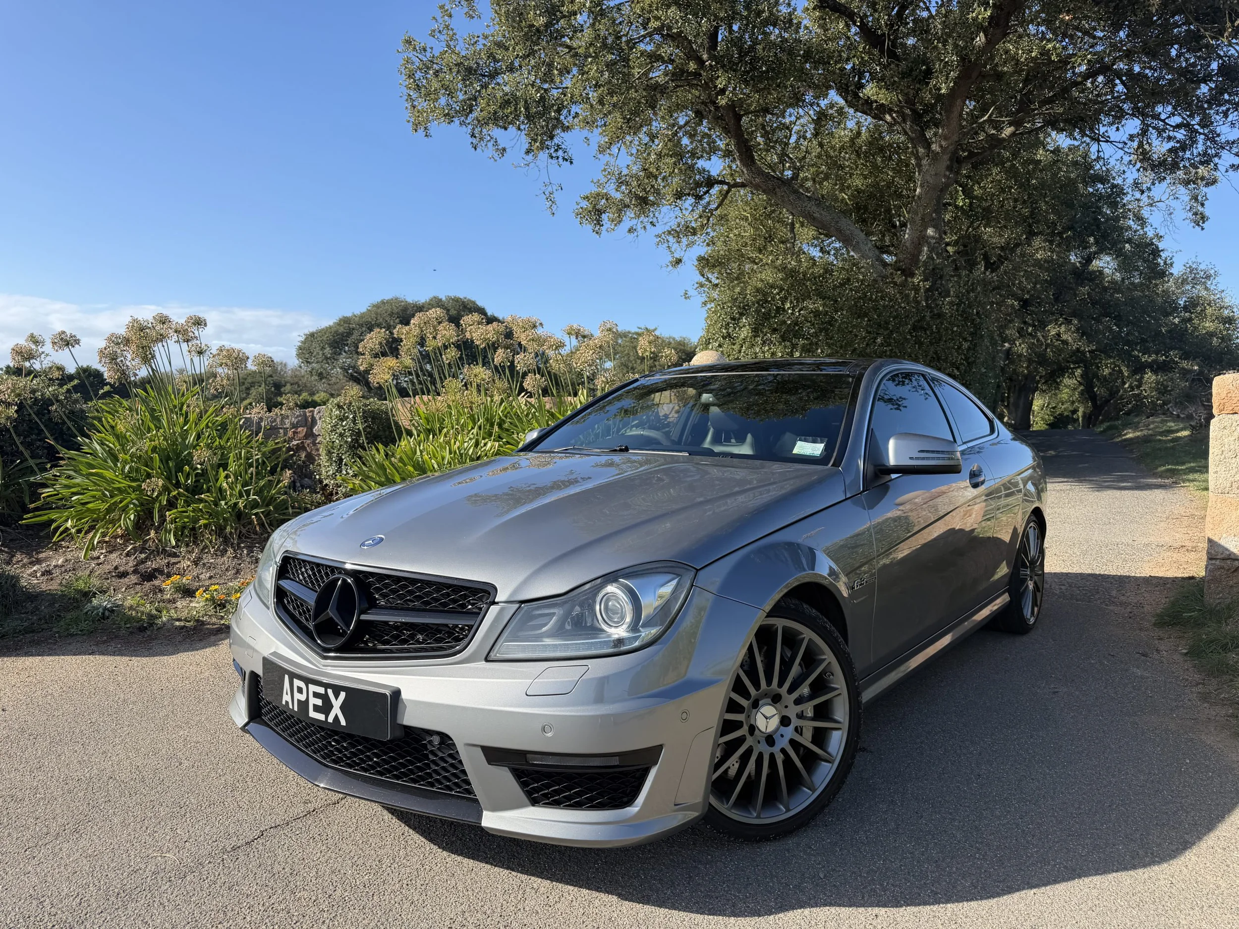 2012 Mercedes-Benz C63 AMG — photo 1
