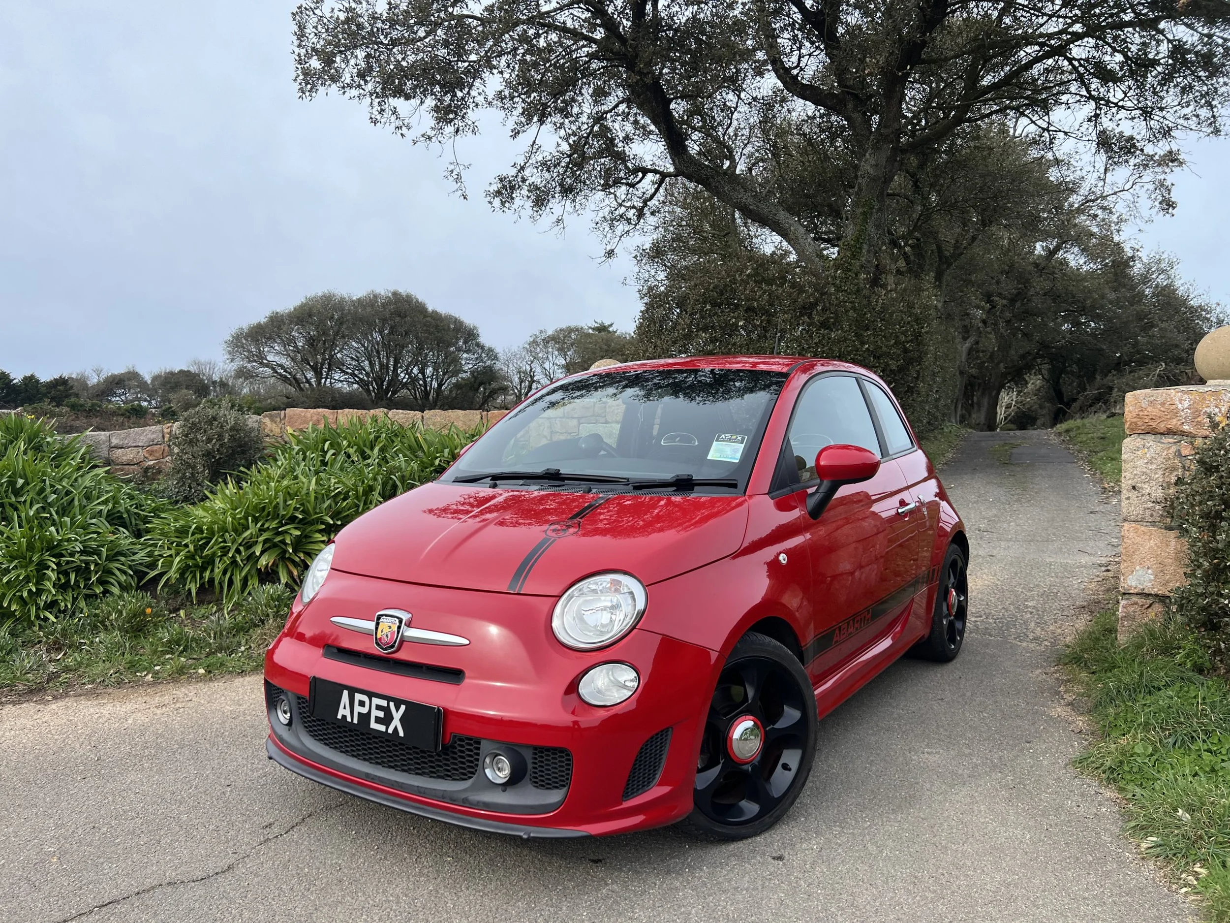 2016 Fiat 595 Abarth — photo 1