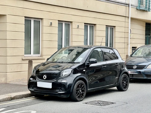 Smart Forfour 1.0 'Black Edition' Automatic