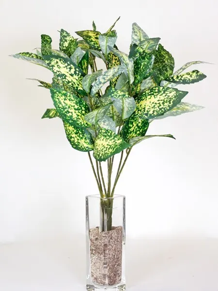 Follaje Laurel Japones 43cm