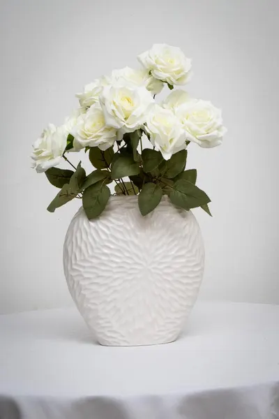 Ramo de rosas blancas con 10 flores