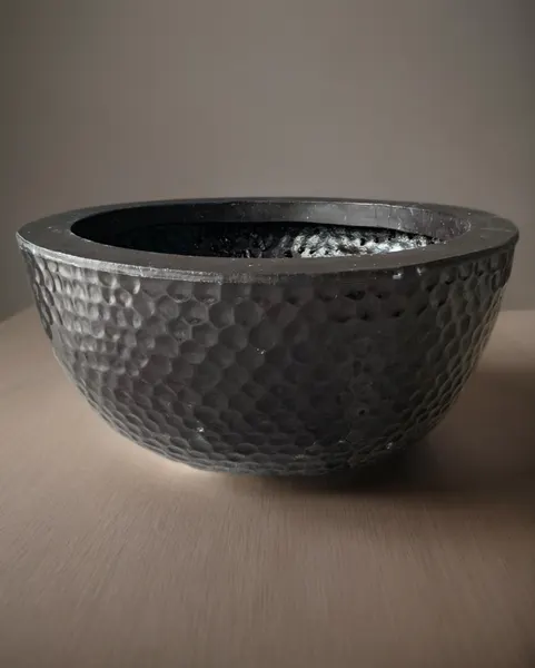 Maceta Luny polietileno 16cm altura x 33cm boca x 20cm base