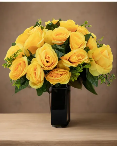 Ramo de rosas con 24 flores, varios colores