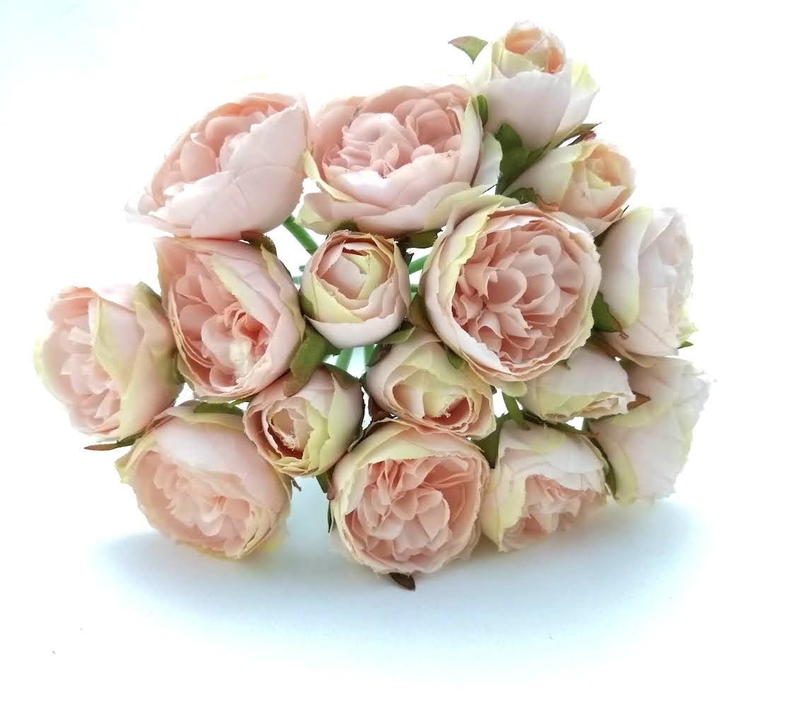 Ramo mini-peonia x 9 flores + 6 botones, varios colores