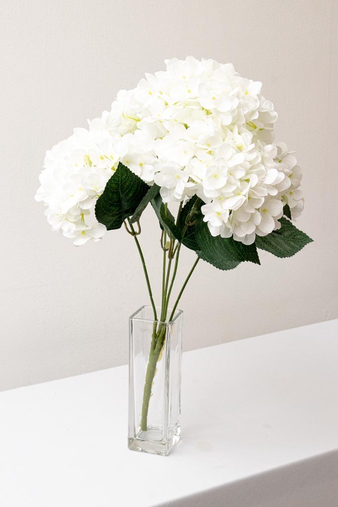 Ramo hortensia vintage blanco con 5 flores