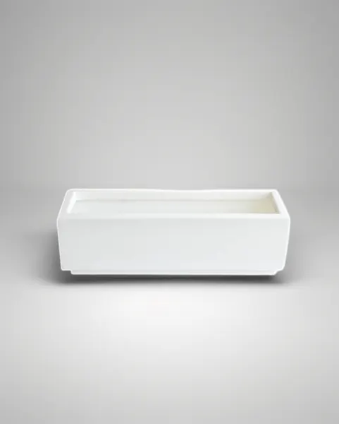 Jardinera blanca de polietileno 17cm altura, 57cm largo