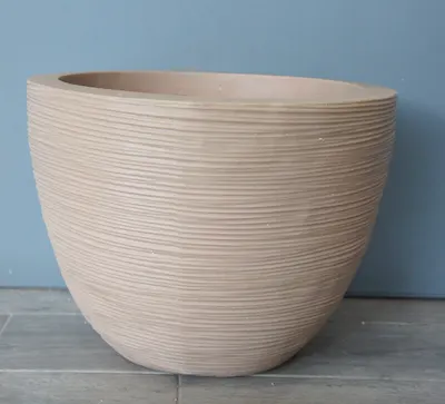 Maceta Anse chica 22cm altura x 29 boca polietileno, varios colores