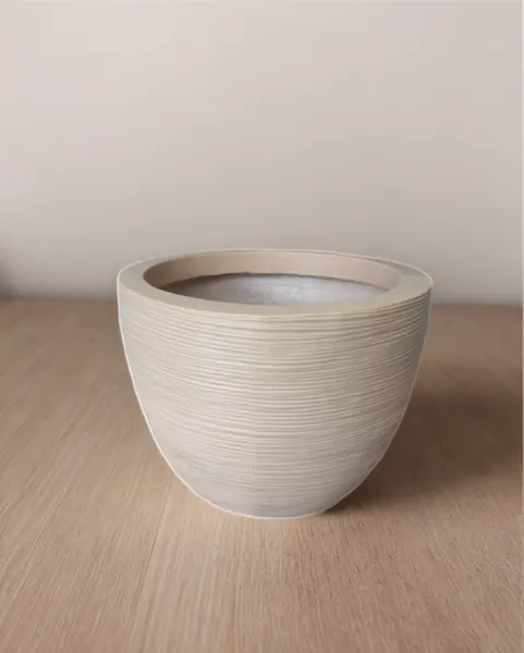 Maceta Anse mediana Beige 30cm altura x 39cm boca polietileno