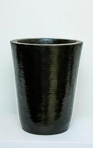 Maceta chica Klya polietileno 40cm altura x 32cm boca