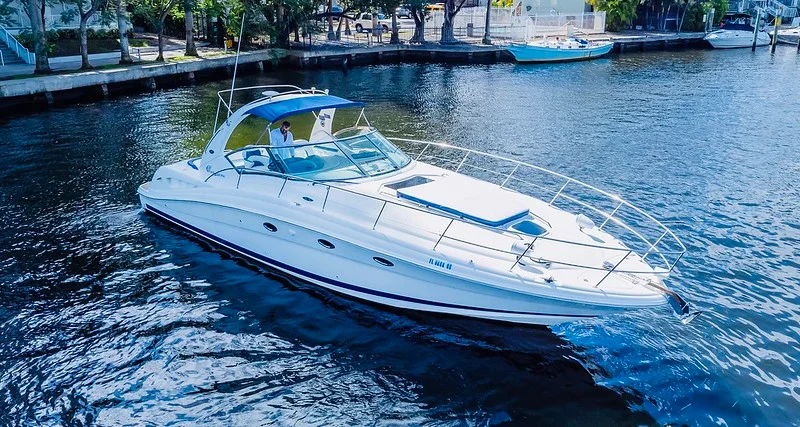 48FT Sea Ray (2003) – Classic Luxury in Miami