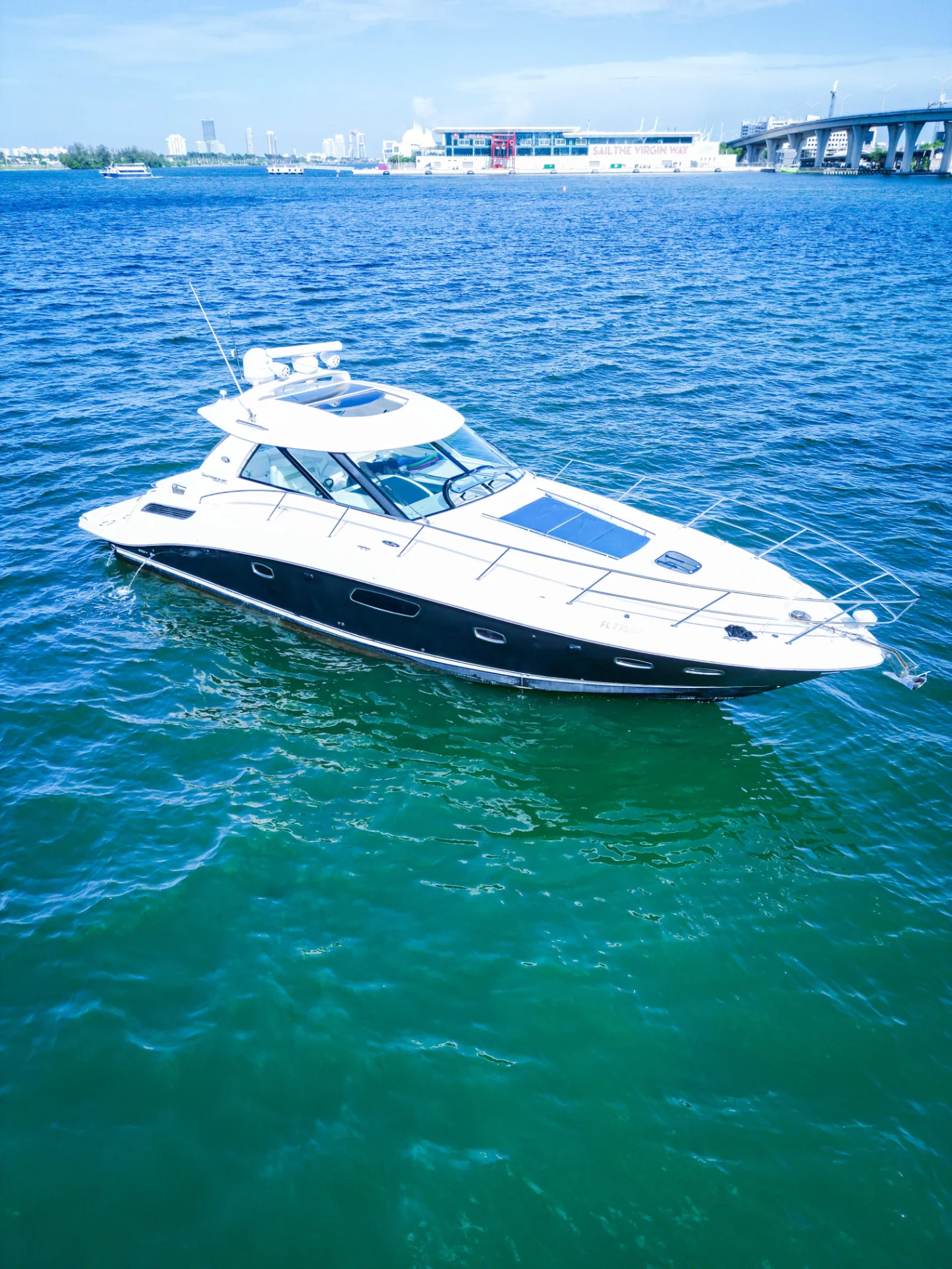 48FT Sea Ray 2010 – Pristine Condition | Miami Yacht Charter