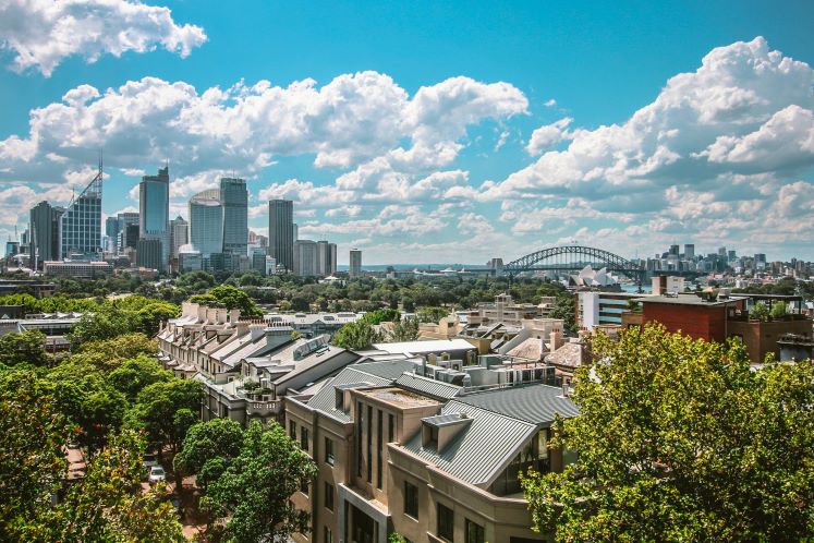 Sydney's Hottest Suburbs Unveiled! Dive into a world of opulence, beachside bliss, and trendsetting vibes. Don't miss out on the city's best-kept secrets!