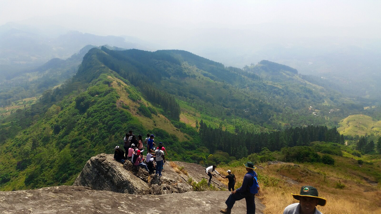 Hanthana Mountain Range Hike from Kandy - 【Lakpura™】