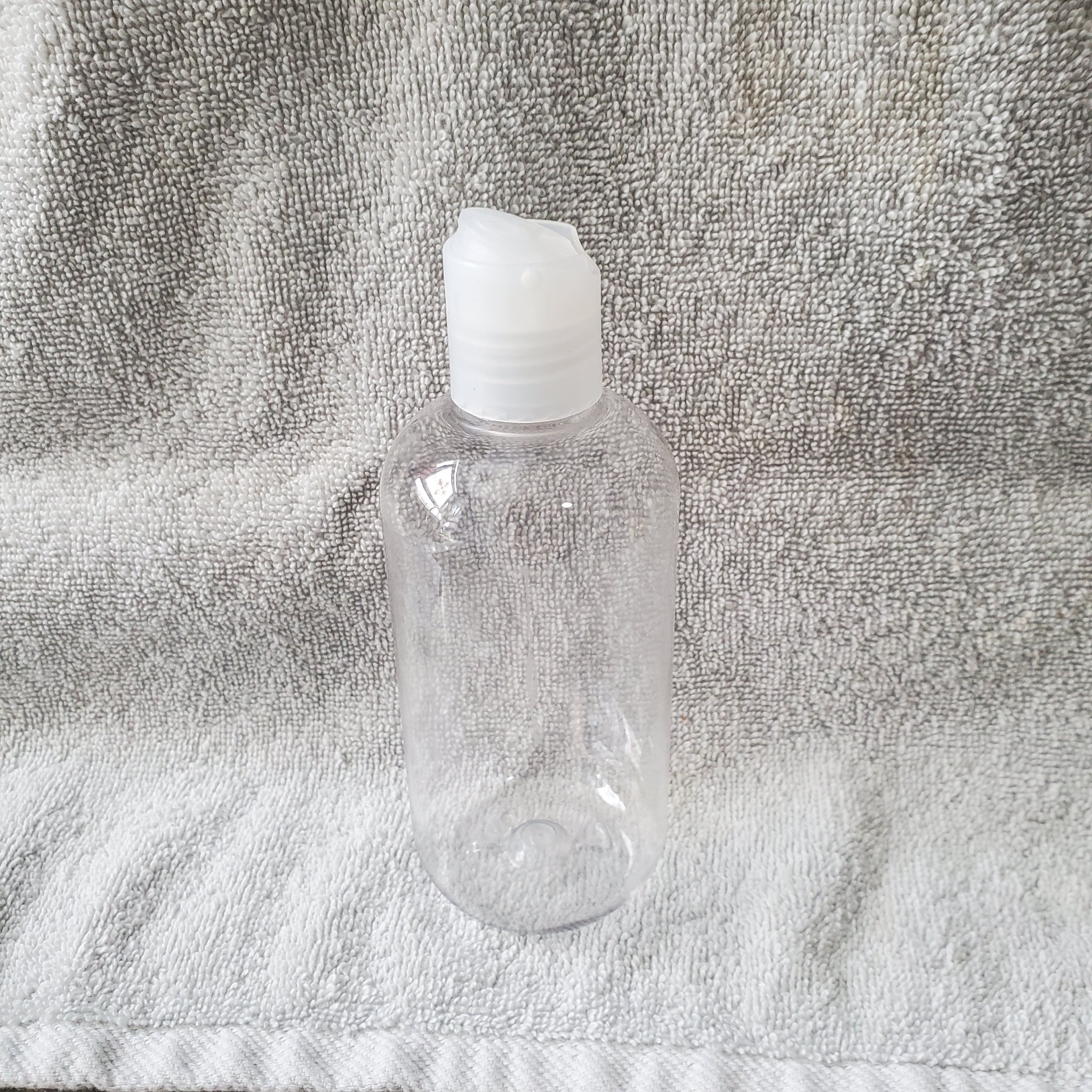 69 Clear 8 oz / 240 mL Boston Round Bottles with Natural Disc-Top Caps – New