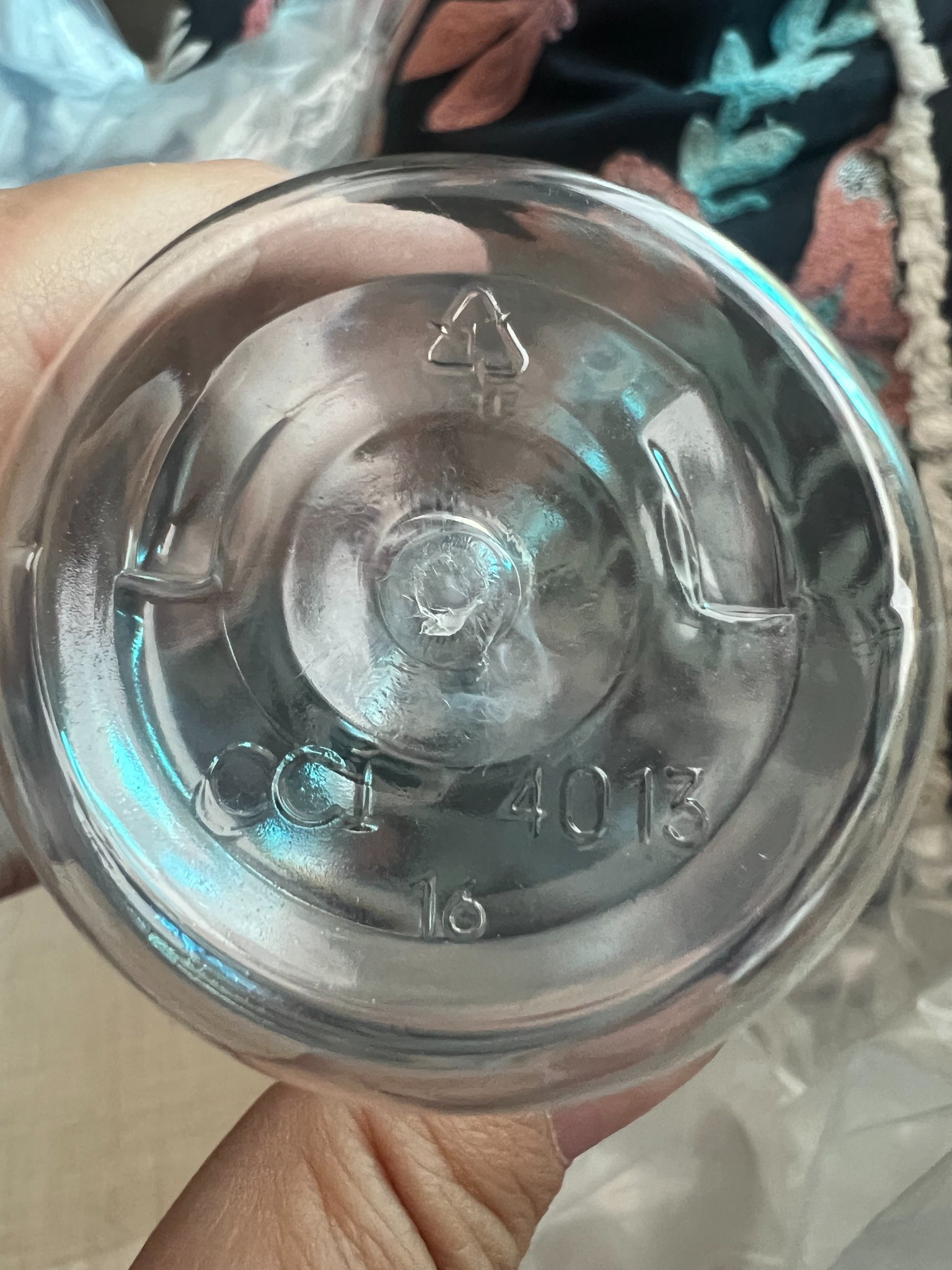 21 Clear 8 oz PET Bullet Bottles with Clear Flip-Top Caps – New preview 2