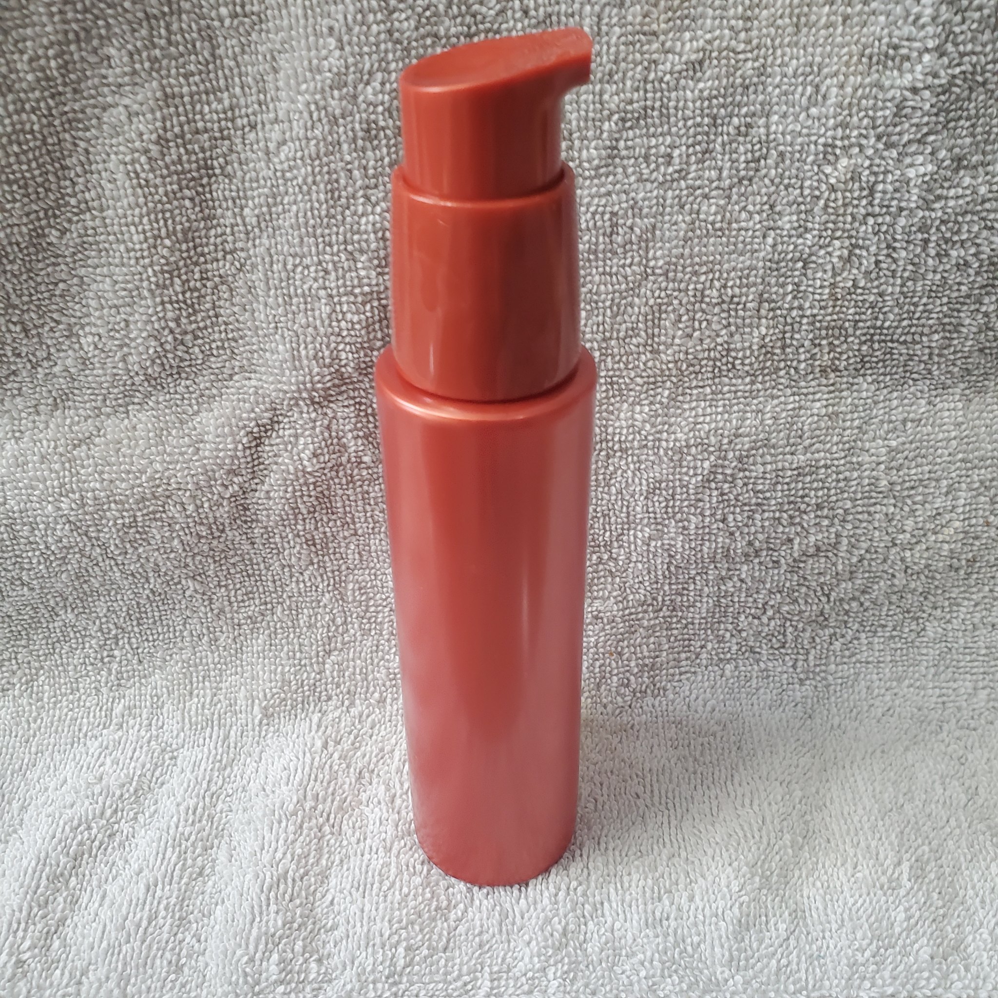 4 oz Copper Teardrop Tapered Bottles with Pumps – Lot of 22 preview 3