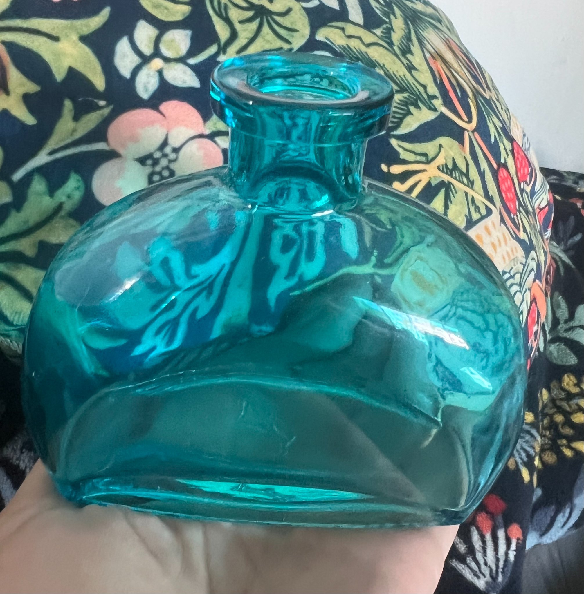 Reed Diffuser Making Set – 5 Turquoise Thick Glass Bottles + Approx. 200 Natural Reeds