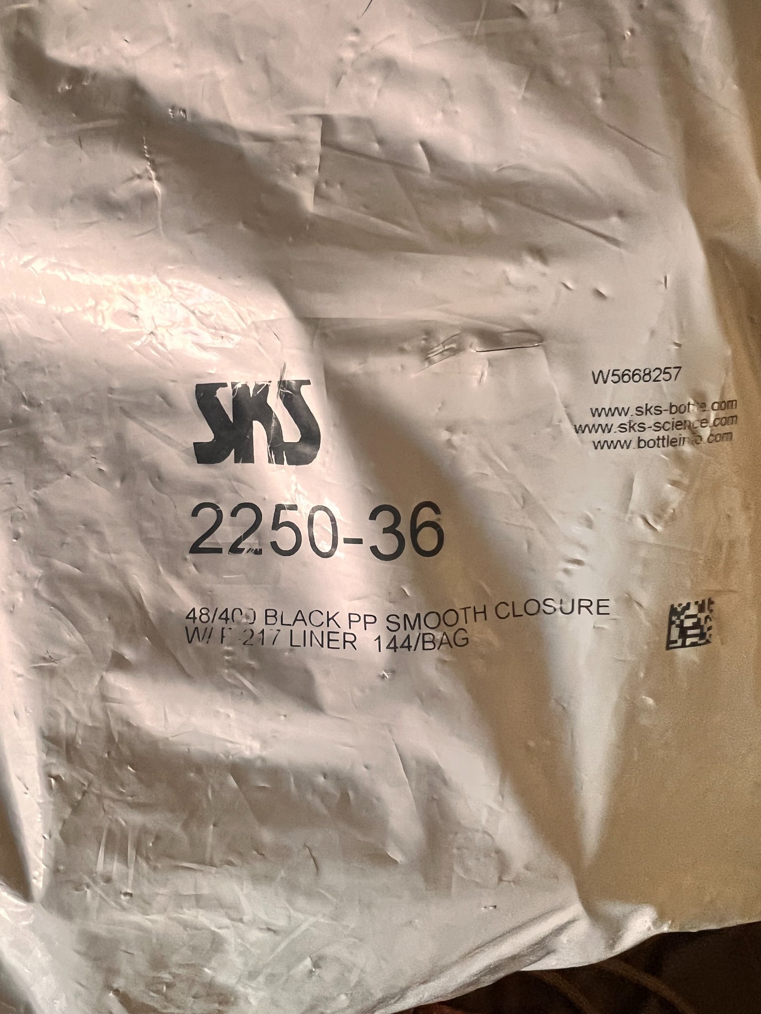 SKS Black 48/400 Smooth Caps with F217 Liners, 533 New/Unused preview 2
