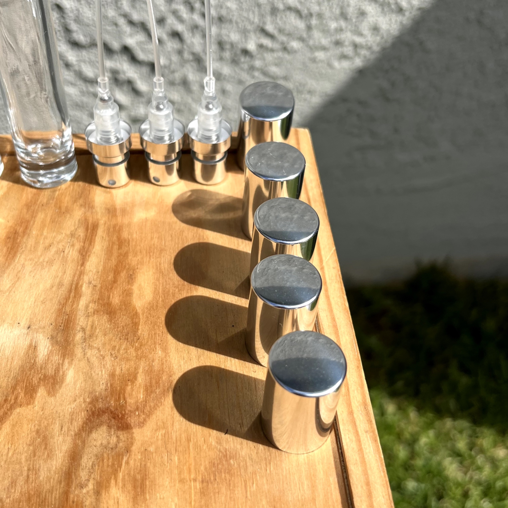 5x 10ml Cylindrical Perfume Bottles (Crimp Neck) + Atomizers, Collars & Caps preview 4