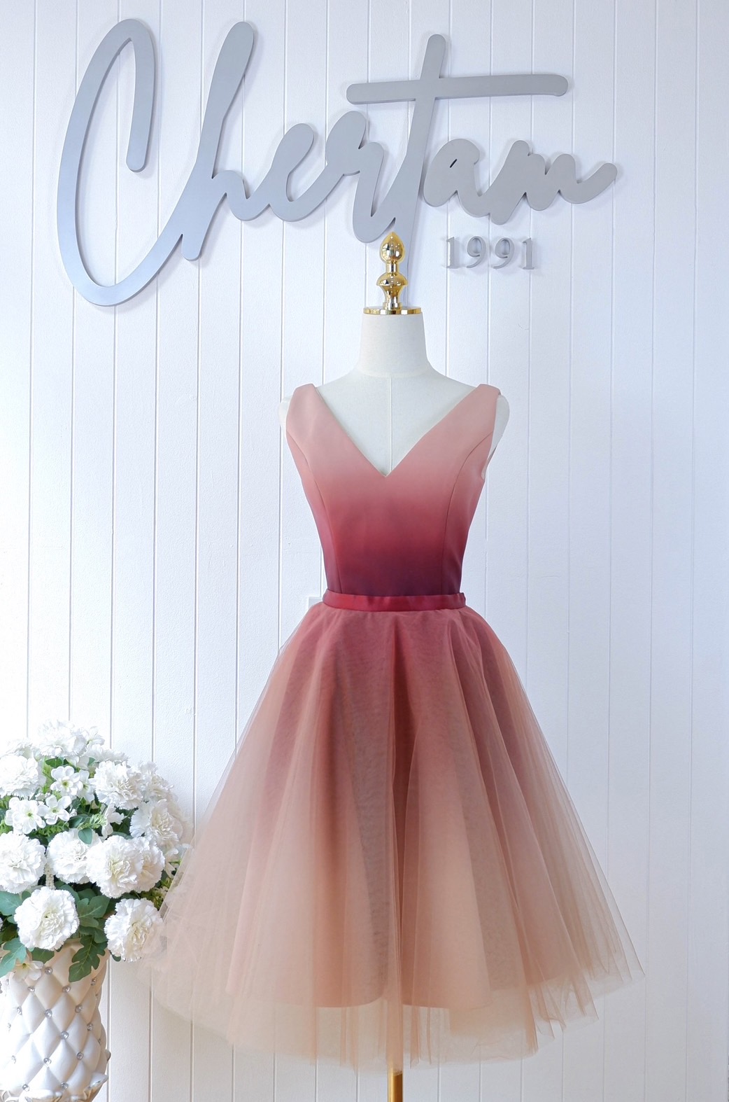 POEM30 เสื้อแขนกุด-กระโปรง3แบบ-กางเกง