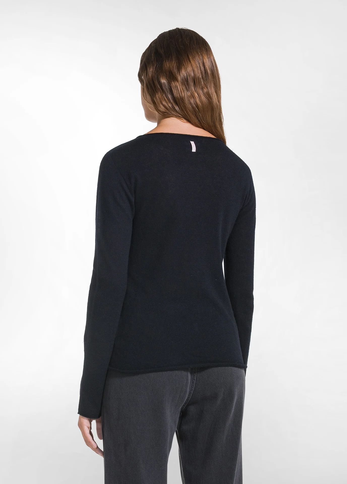 Maglia girocollo in lana leggera - Image 2