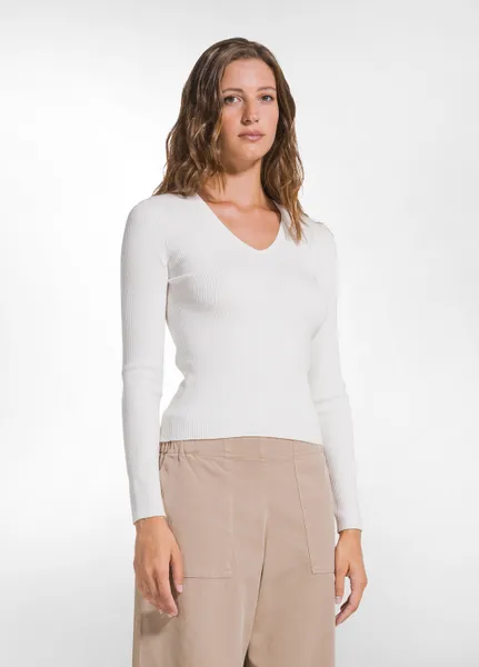 Maglia in lana a coste con scollo a V
