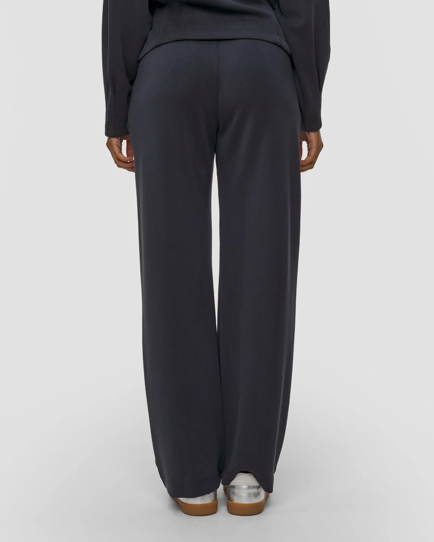 Pantaloni dritti in modal - Image 4