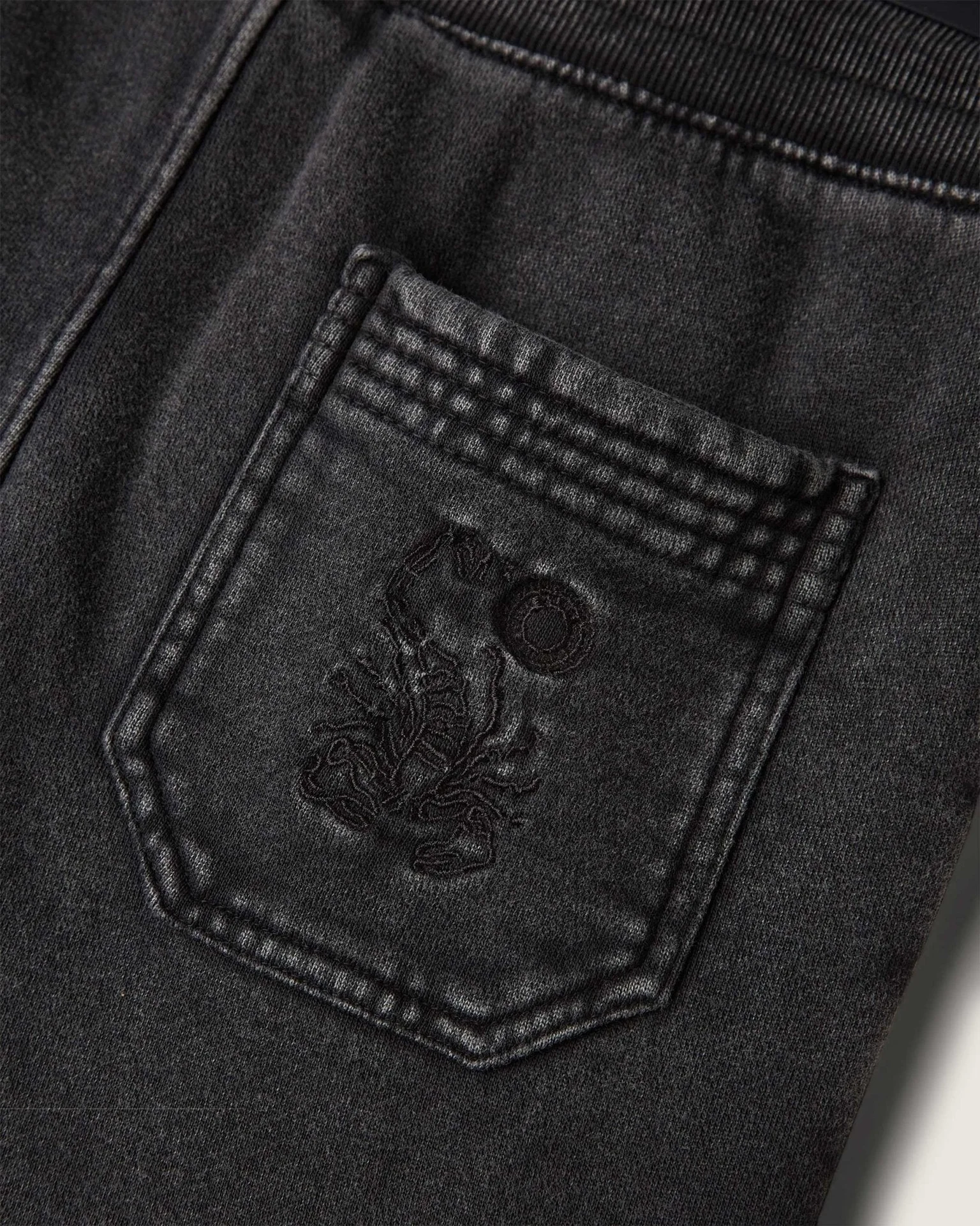 Pantaloni jogger cargo in felpa - Image 3