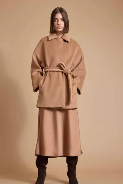 Giaccone con maniche a kimono