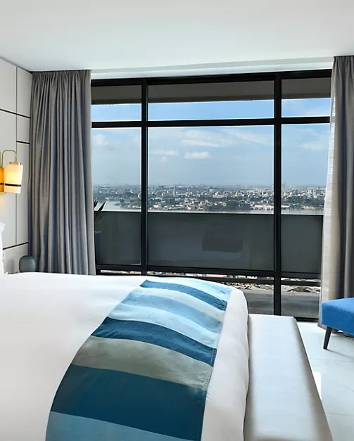 Suite Presidentielle, 1 lit king size, Vue Lagune Balcon, Sofitel Abidjan Hotel Ivoire, Cocody
