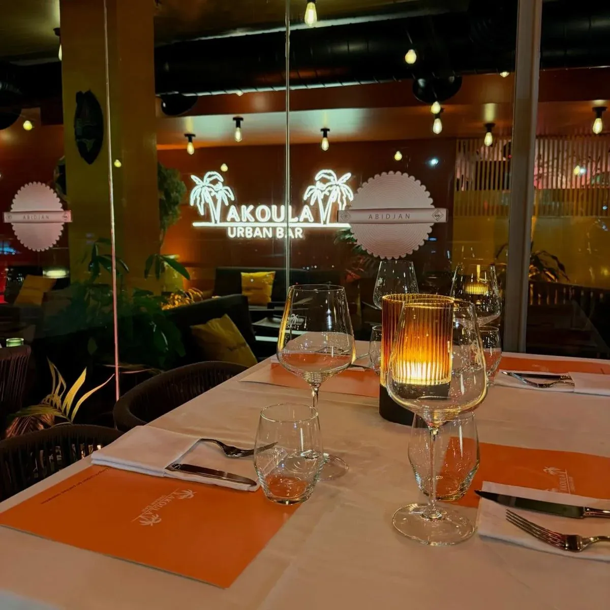 Akoula Urban Bar