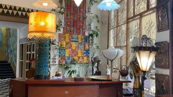 Bushman Café