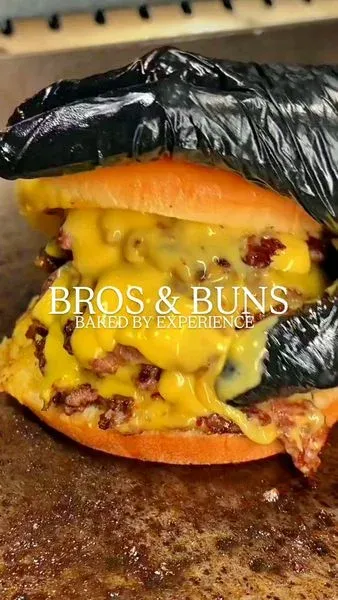 Bros & Buns, Marcory