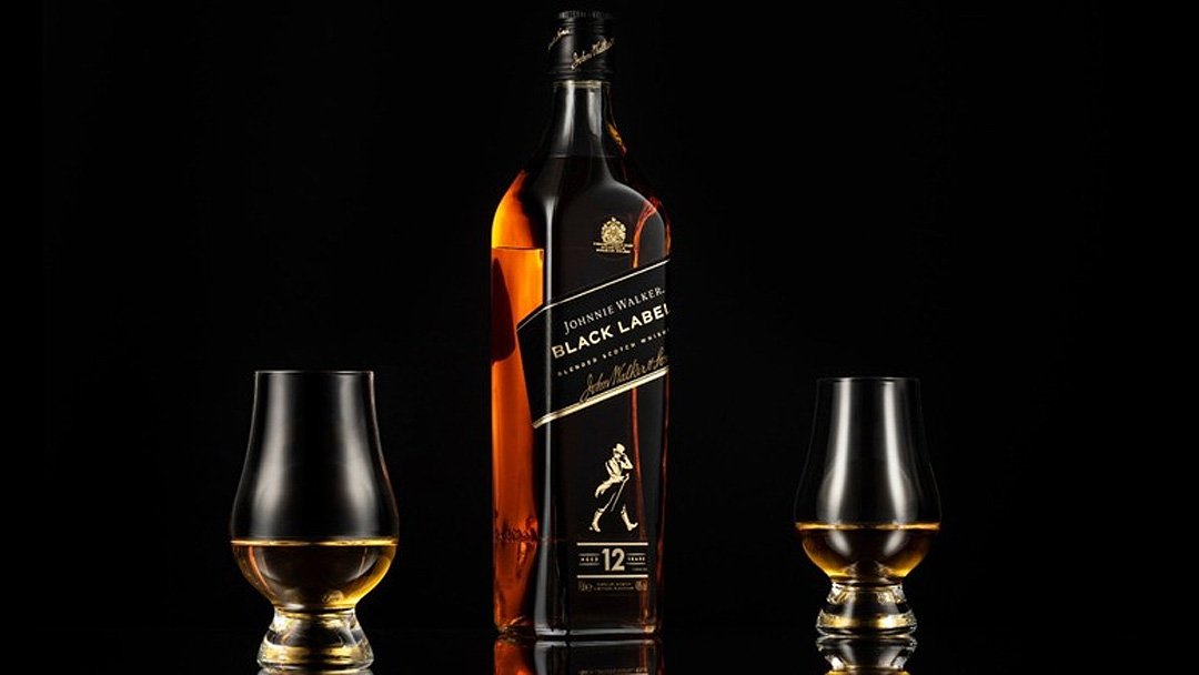 JOHNNIE WALKER BLACK LABEL, Selfie Cocktail Bar, Cocody