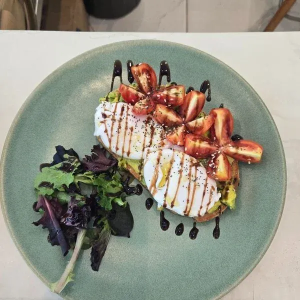 Avo oeuf Toast, Le petit atelier, Marcory