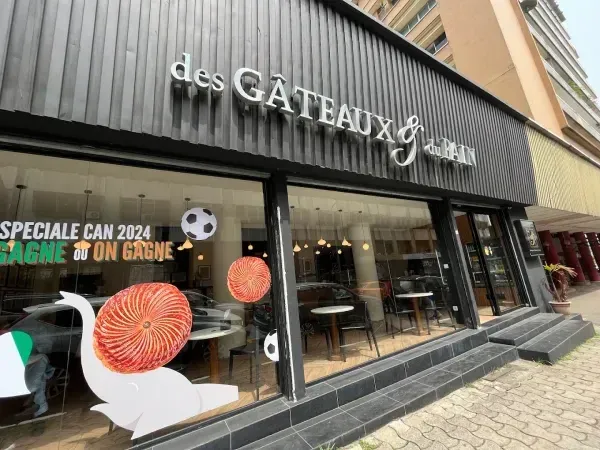 Des Gâteaux et Du Pain, Plateau