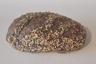 Pain aux Céréales Noirs, Des Gâteaux et Du Pain, Cocody