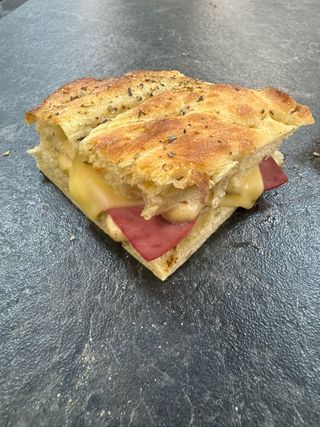 Croc Foccacia, Des Gâteaux et Du Pain, Cocody