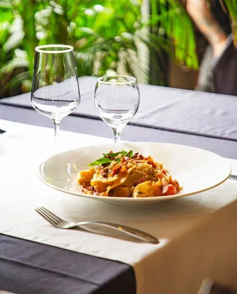 Ristorante Sensazioni, Marcory