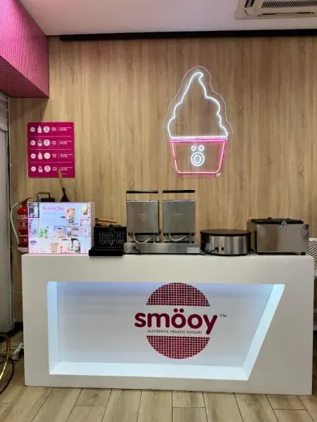 Smöoy CI Abidjan Mall