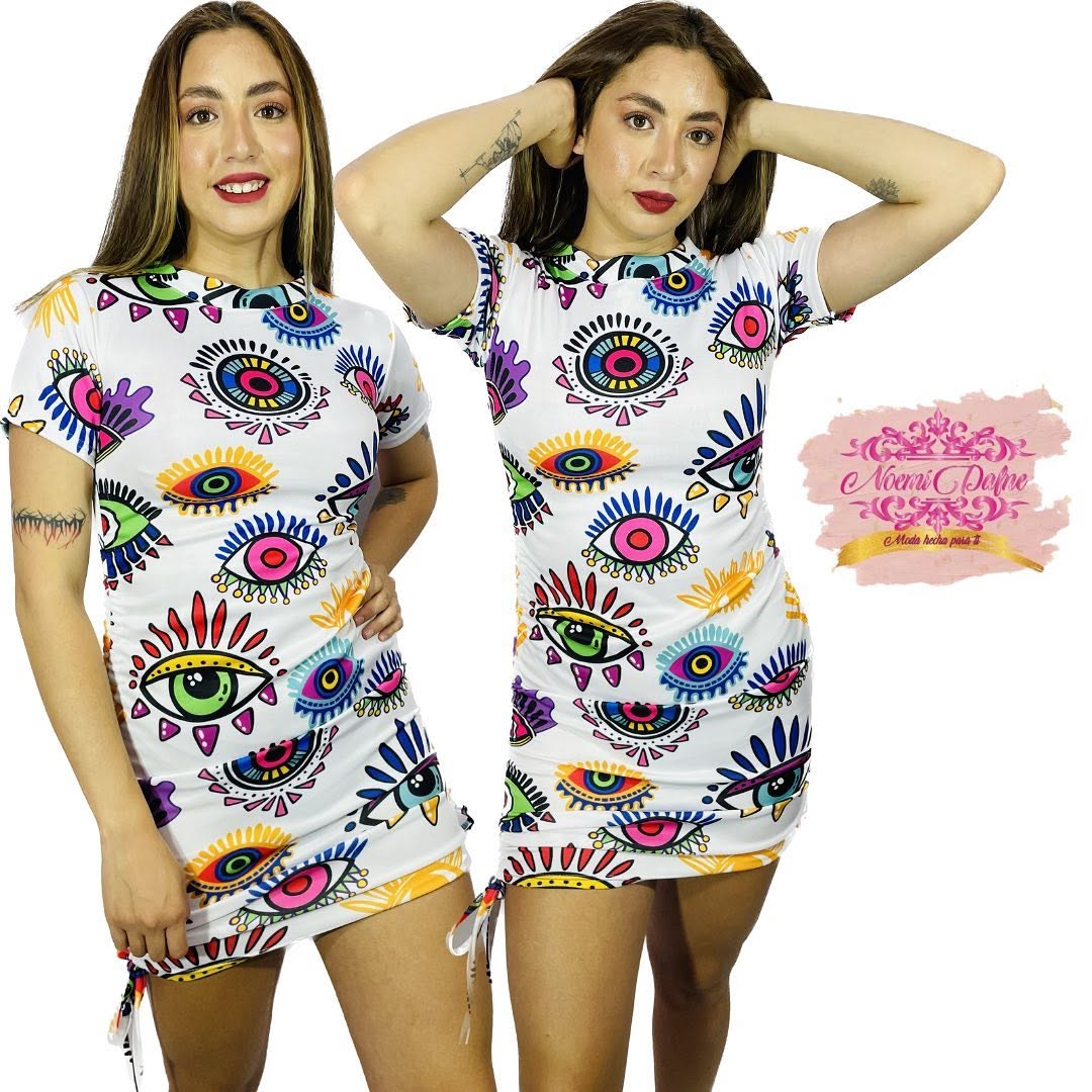 Vestido corto de manga corta con doble jareta lateral
