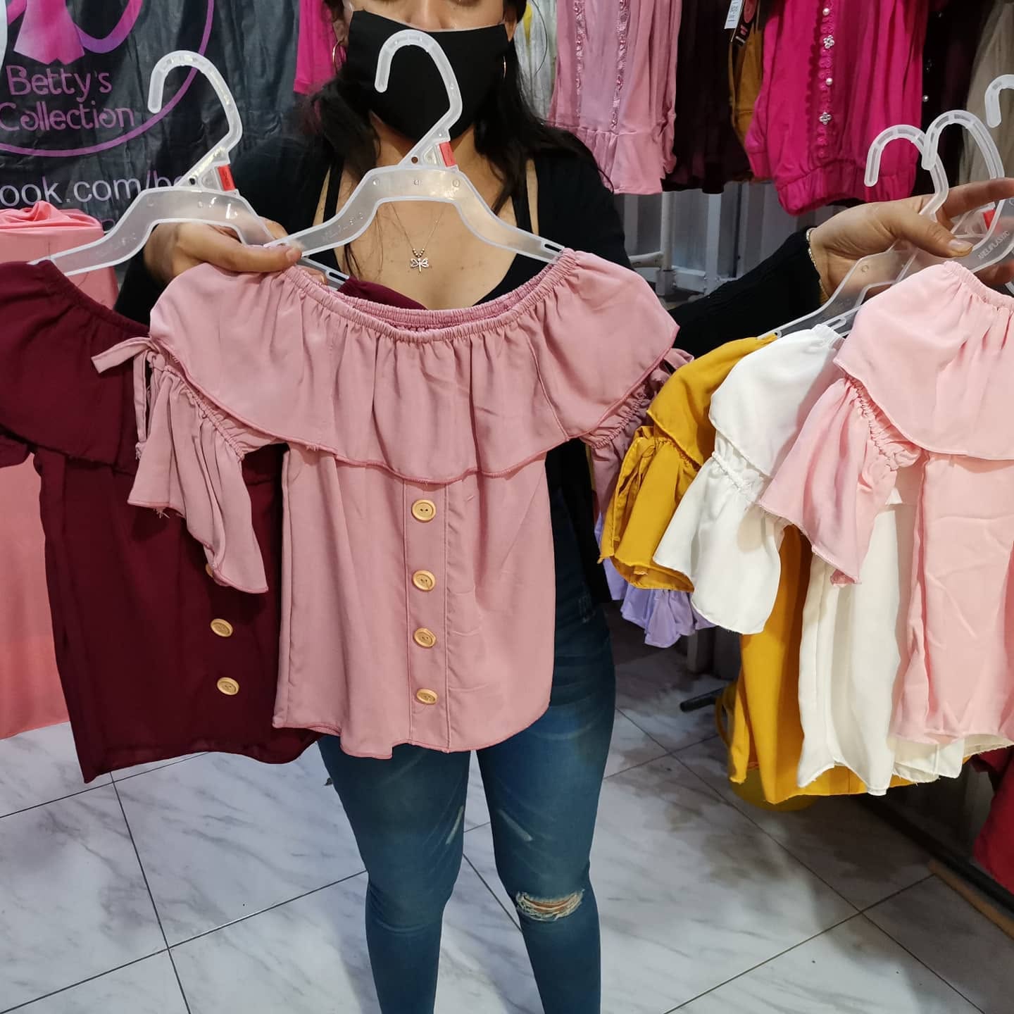Blusa campesina de niña lisa con olán y botones