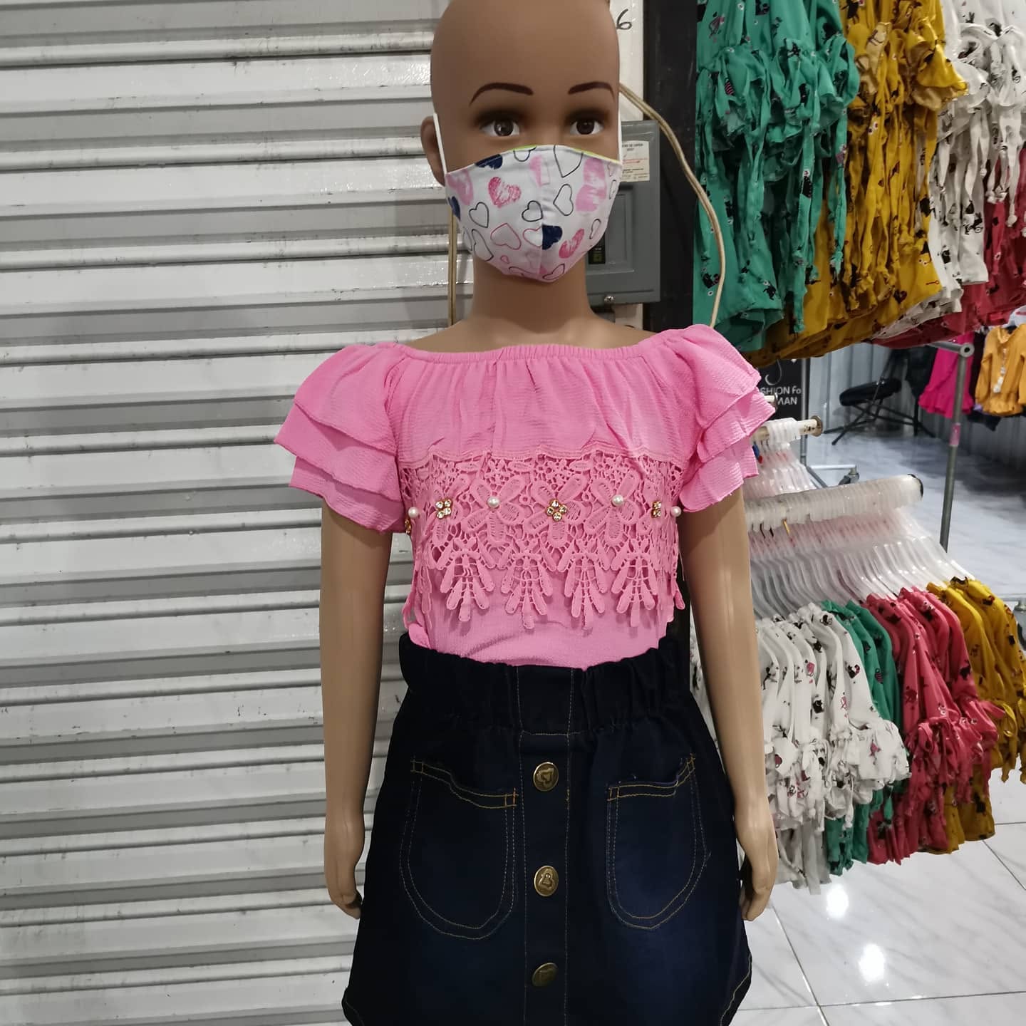 Blusa campesina de niña con doble olán y encaje de perlas