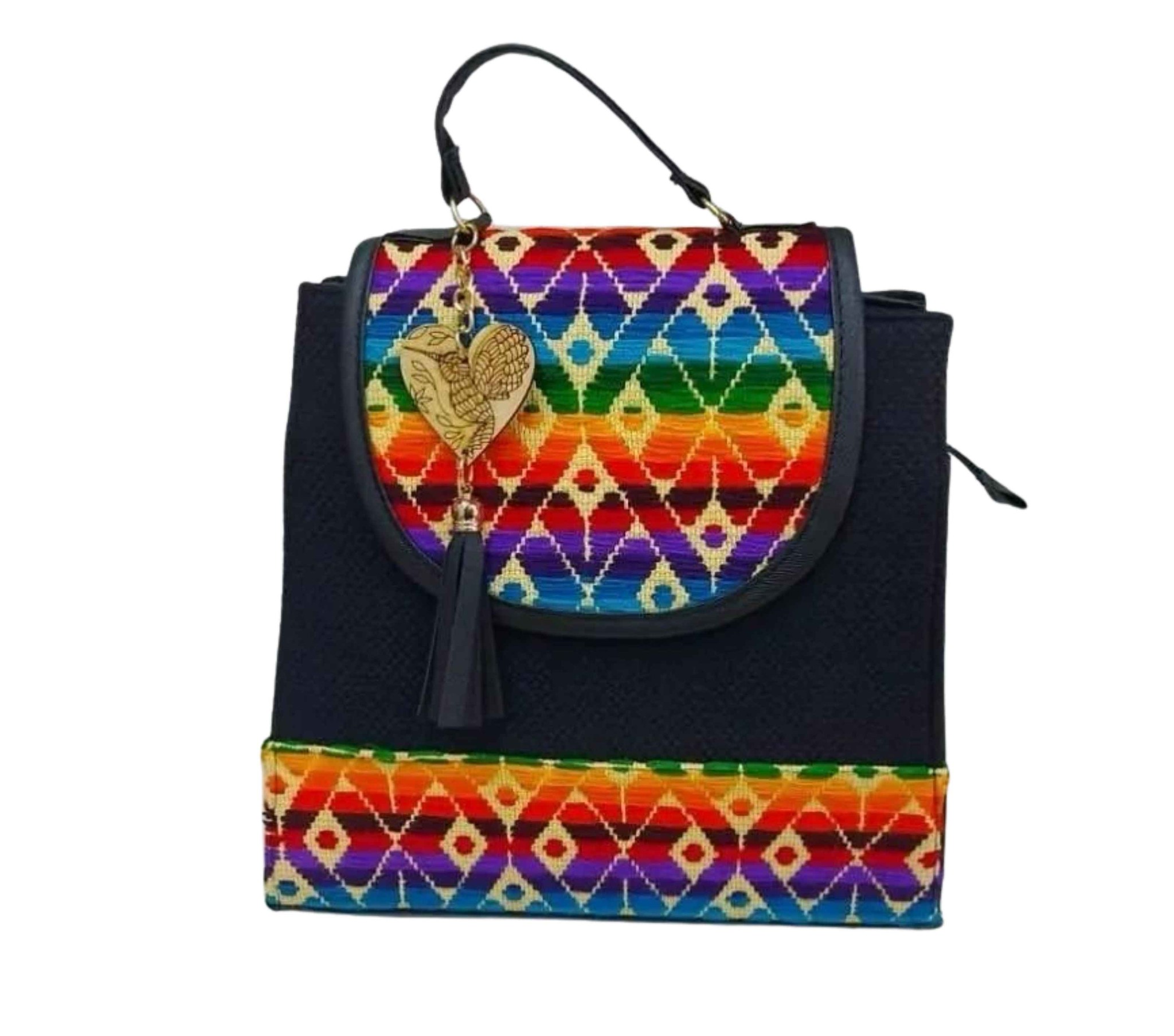 Mochila artesanal con tejido mazahua y dije de corazón