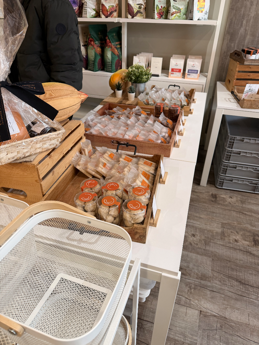 Cho Kwok Lat Interior Photo 4