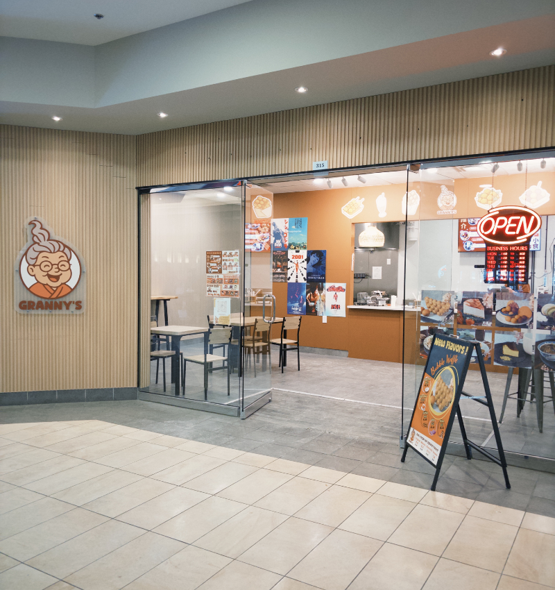 Granny's Facade Photo