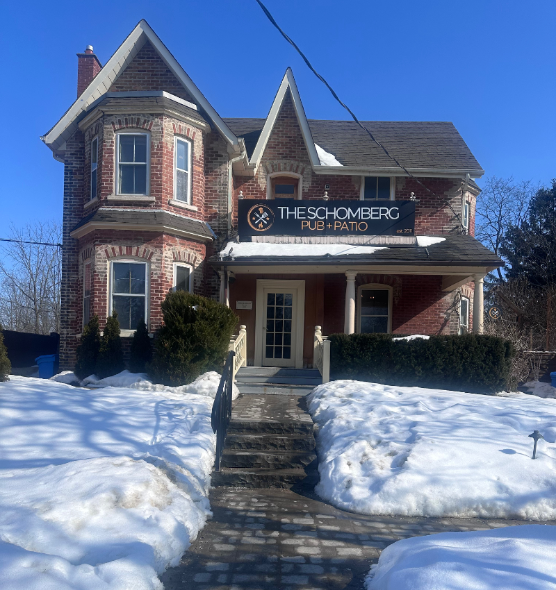 The Schomberg Pub & Patio 門面照片