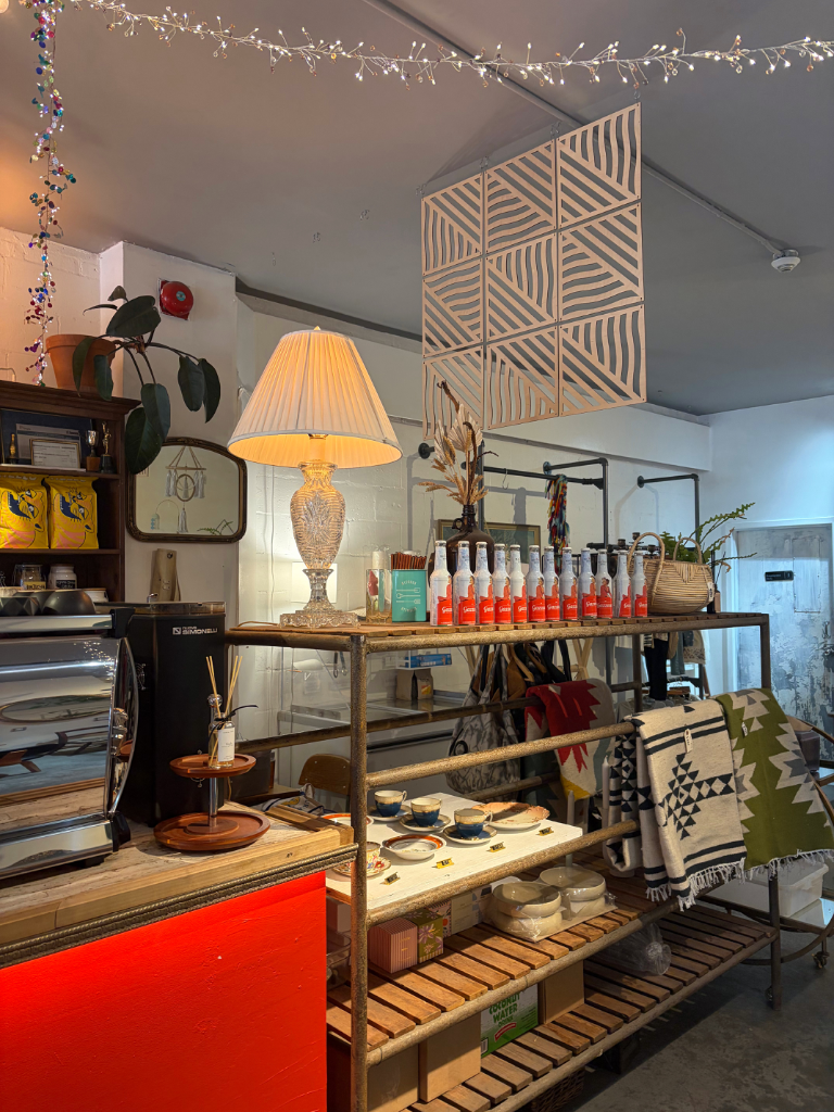 Run and Gun Coffee - Cozy cafe on dundas west (照片 3)